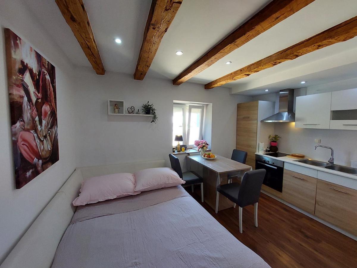 Mexicana Apartment Pink Zadar Buitenkant foto