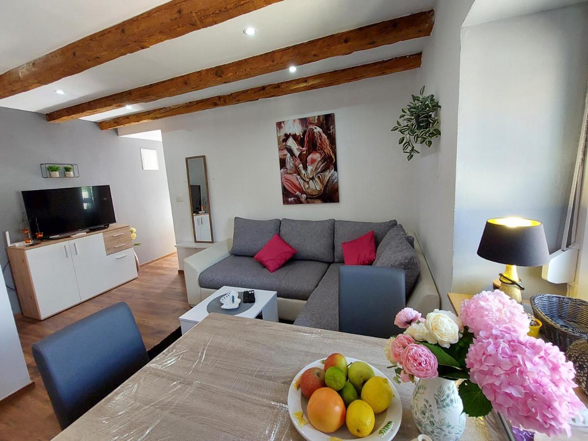 Mexicana Apartment Pink Zadar Buitenkant foto